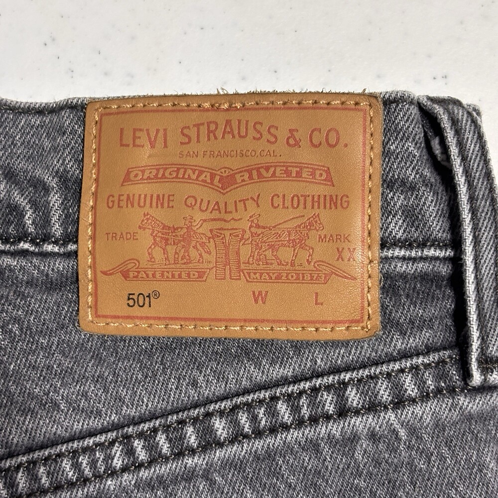 Levi’s Premium 501 Cut Off Shorts Gray Black Button Fly Women’s 29 - Picture 9 of 14